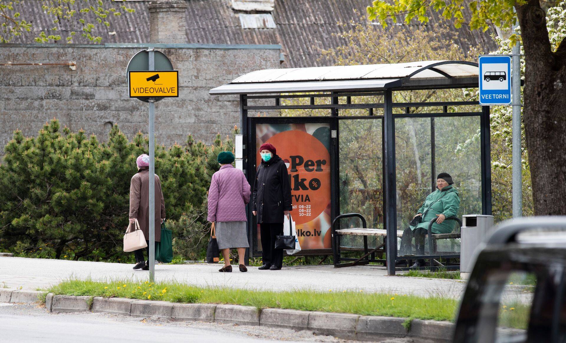 Vaikelu Haapsalu tänavatel.