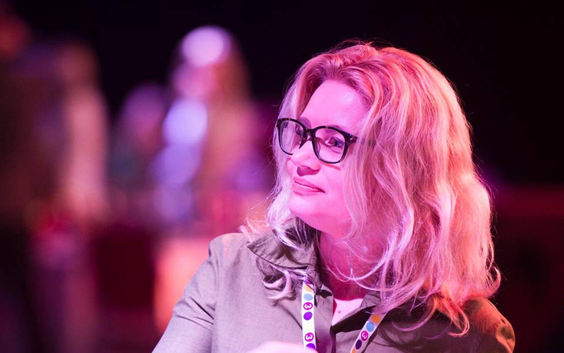 Triestate arendusjuht Vivika Simmo vestlemas keskklassi tõusust.