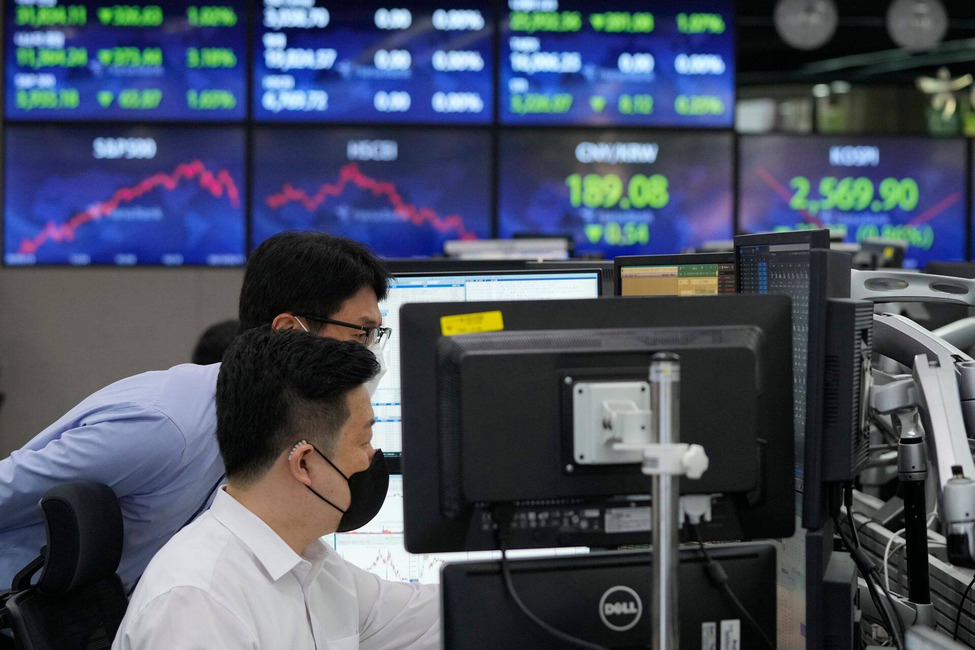 Hongkongis noteeritud tehnikahiiglased said tugeva löögi, Hang Seng tehnikaindeks langes pea 3,5%.